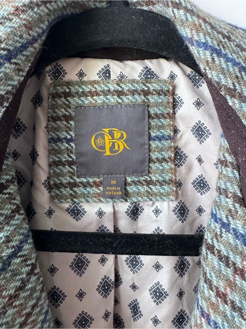 Outback Red Green and Gray Tweed Blazer - Picture 2 of 4